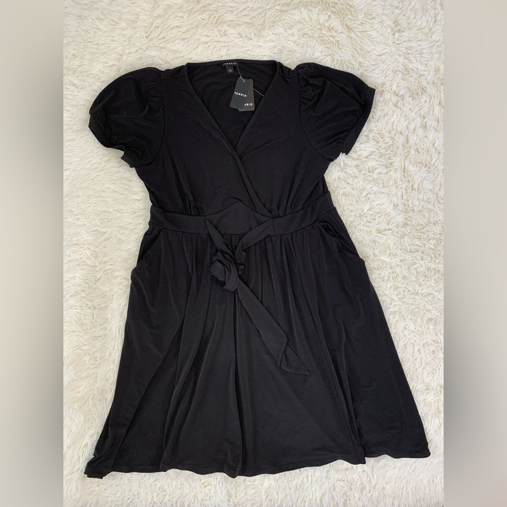 Torrid Mini Studio Knit Surplice Dress black, plus size, 1X, 14-16 - Picture 7 of 14